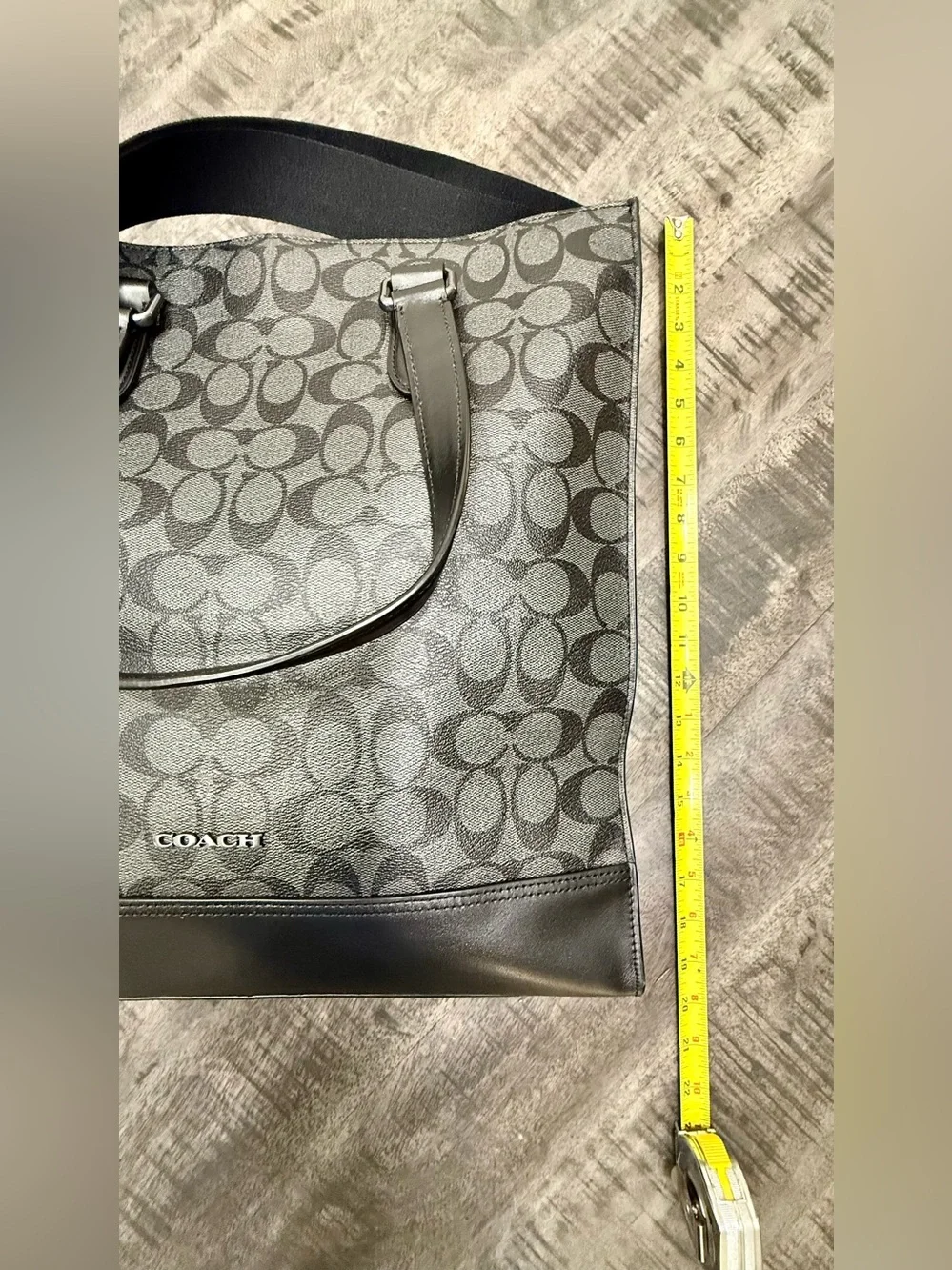 Coach men’s messenger